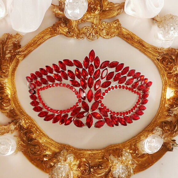 Handmade masquerade mask, Red crystal mask, Wedding party mask, Masquerade ball - Picture 8 of 8